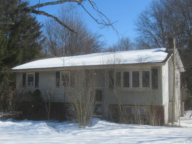 246 Skyline Drive, Highland Mills, NY 10930