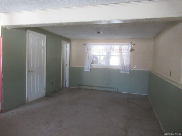 246 Skyline Drive, Highland Mills, NY 10930