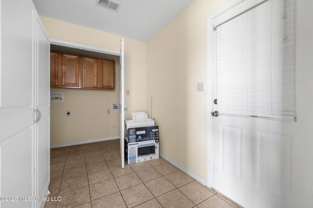 1459 N Red Banks Road, Red Banks, MS 38661
