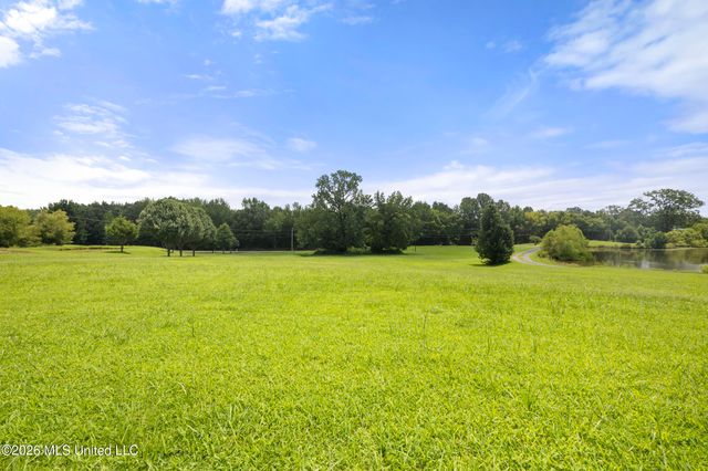 1459 N Red Banks Road, Red Banks, MS 38661