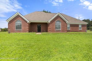1459 N Red Banks Road, Red Banks, MS 38661