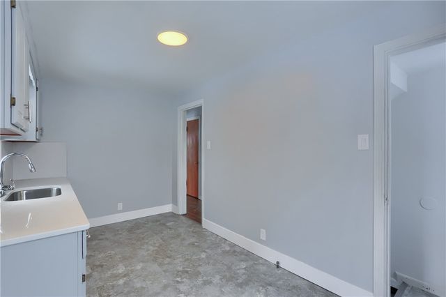 1704 Audley Ave, New Castle, PA 16105