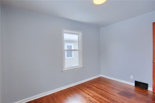 1704 Audley Ave, New Castle, PA 16105