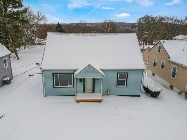 1704 Audley Ave, New Castle, PA 16105