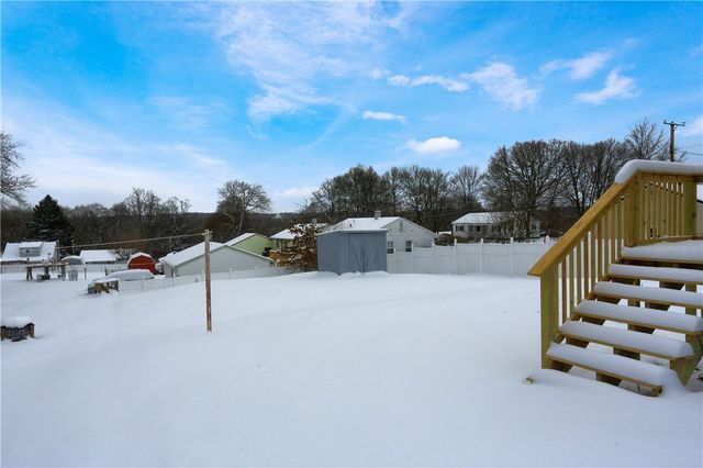 1704 Audley Ave, New Castle, PA 16105