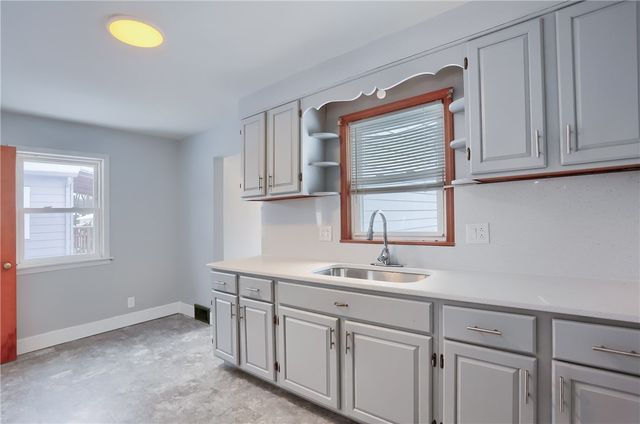 1704 Audley Ave, New Castle, PA 16105