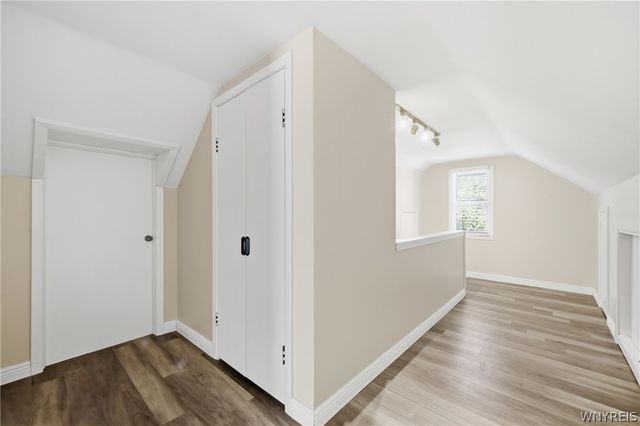 137 Columbia Parkway, West Seneca, NY 14224