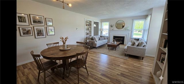 137 Columbia Parkway, West Seneca, NY 14224