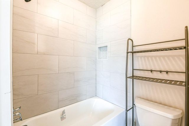 11911 Fallbrook Drive, Houston, TX 77065