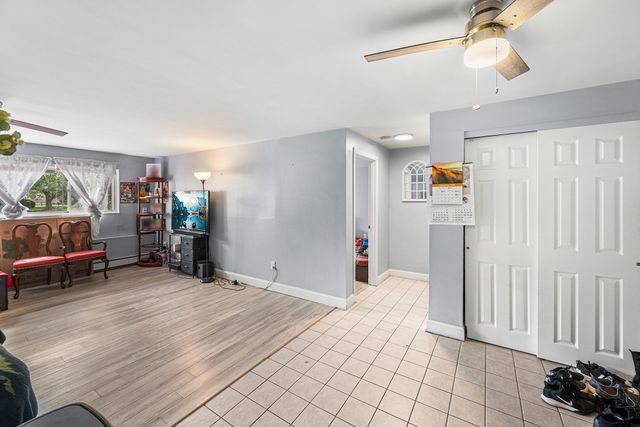 347 Pawtucket Blvd 3, Lowell, MA 01854