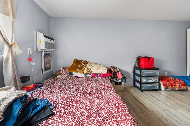 347 Pawtucket Blvd 3, Lowell, MA 01854