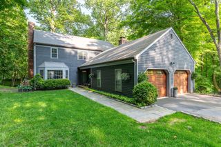 39 Indian Hill Road, Pound Ridge, NY 10576
