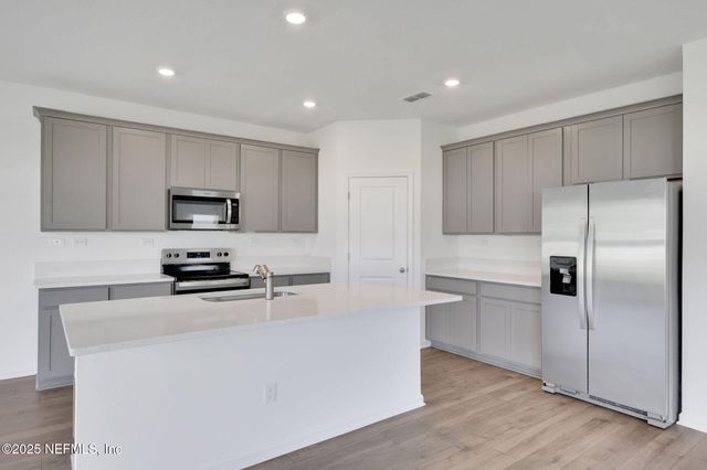 3419 HUMPHREY Street, Green Cove Springs, FL 32043