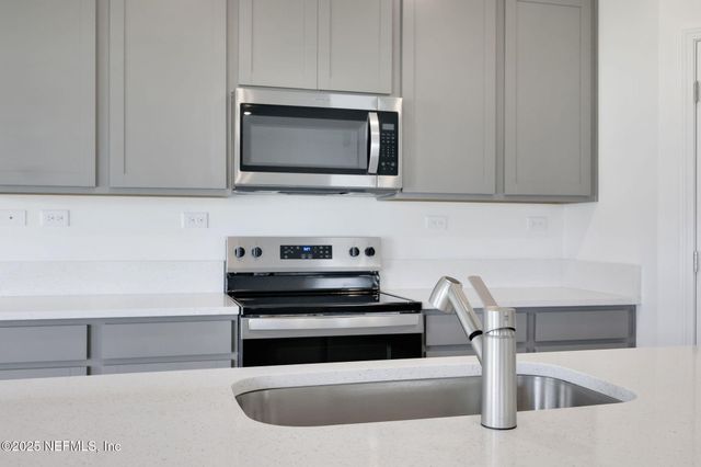 3419 HUMPHREY Street, Green Cove Springs, FL 32043