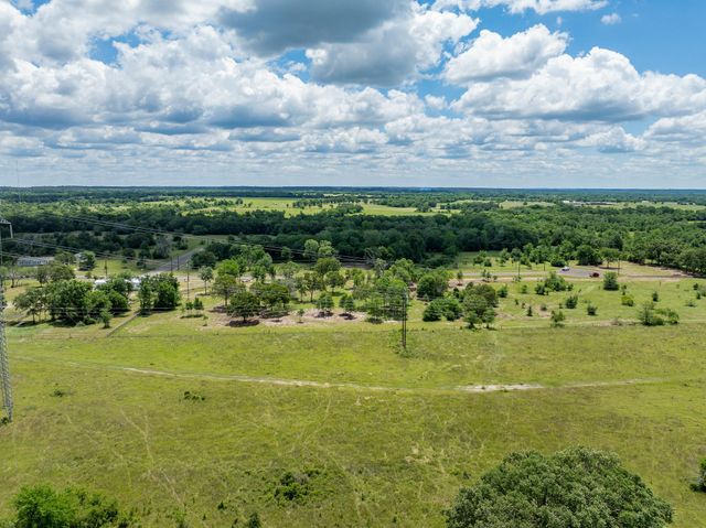 6593 Atakapan Trail, Bedias, TX 77831