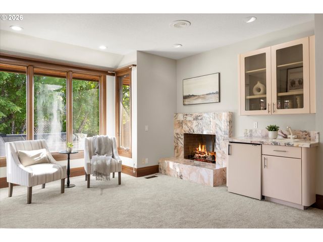 11220 Nw RIDGE Rd, Portland, OR 97229