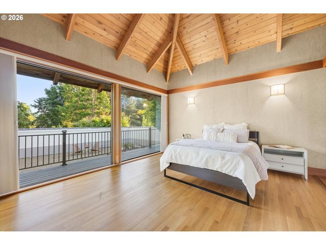 11220 Nw RIDGE Rd, Portland, OR 97229