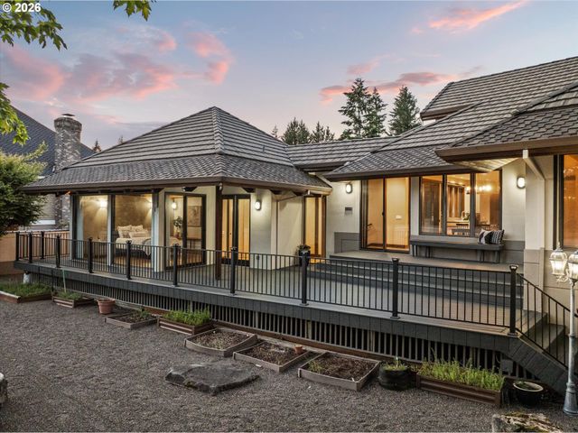 11220 Nw RIDGE Rd, Portland, OR 97229