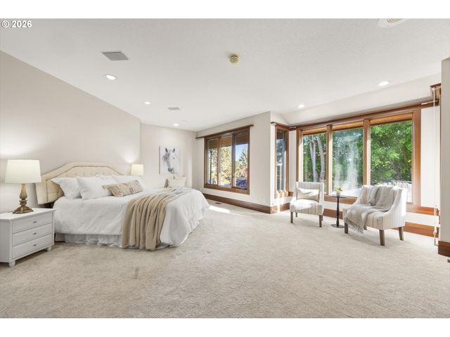 11220 Nw RIDGE Rd, Portland, OR 97229