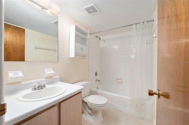 2360 SW ARCHER ROAD 706, Gainesville, FL 32608