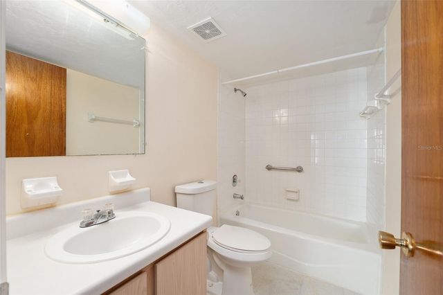 2360 SW ARCHER ROAD 706, Gainesville, FL 32608