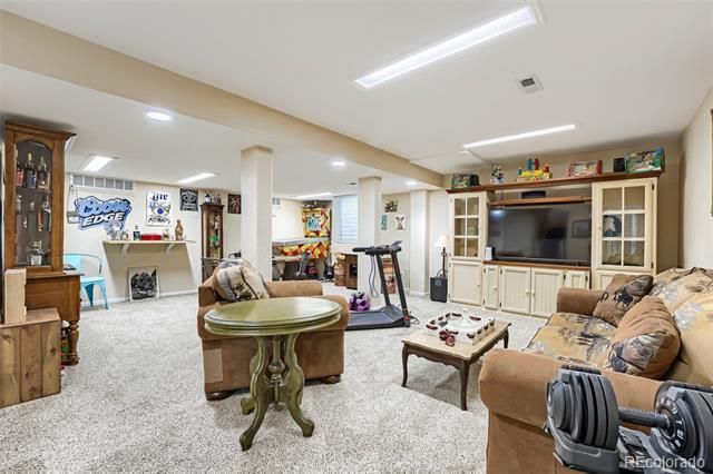 10662 E Whispering Pines Drive, Parker, CO 80138