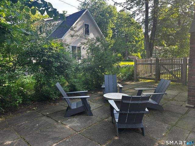 22 Under Mountain Road, Salisbury, CT 06068