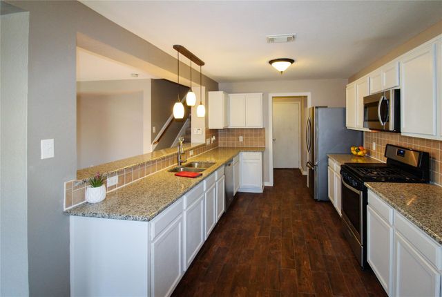 11403 Sugar Bowl Dr Lane, Tomball, TX 77375