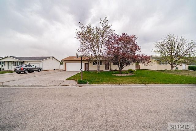 4355 Greenwillow Lane, Idaho Falls, ID 83401