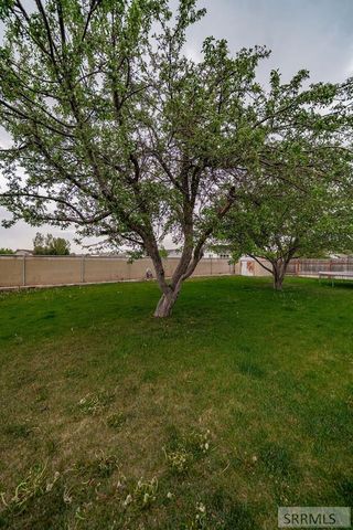4355 Greenwillow Lane, Idaho Falls, ID 83401