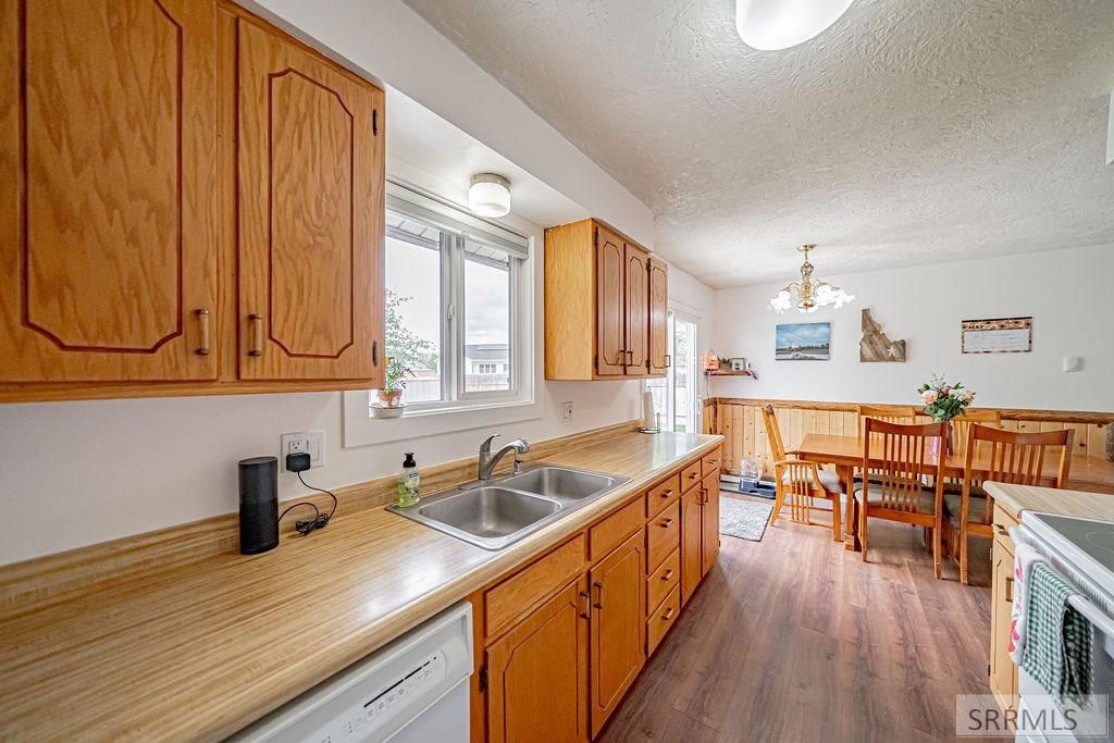 Image 13 of property listing at 4355 Greenwillow Lane, Idaho Falls, ID 83401