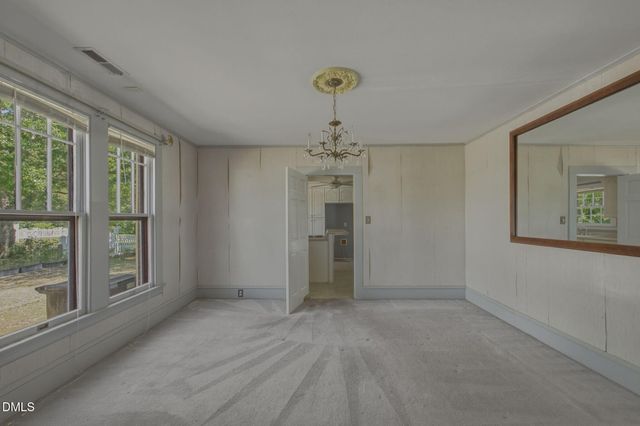 329 S Barbour Street, Clayton, NC 27520