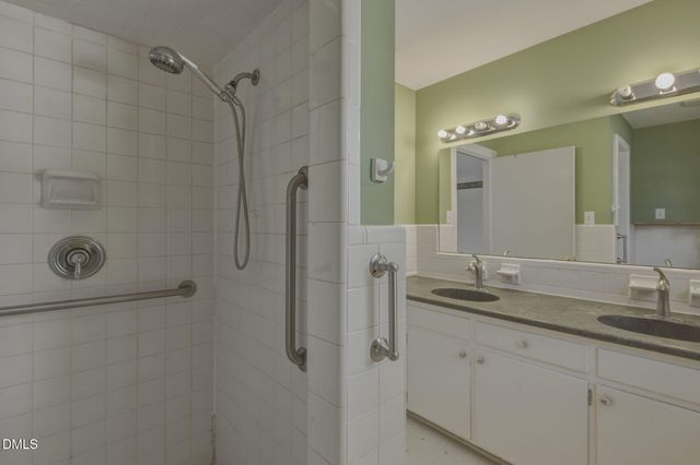 329 S Barbour Street, Clayton, NC 27520