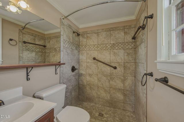 329 S Barbour Street, Clayton, NC 27520