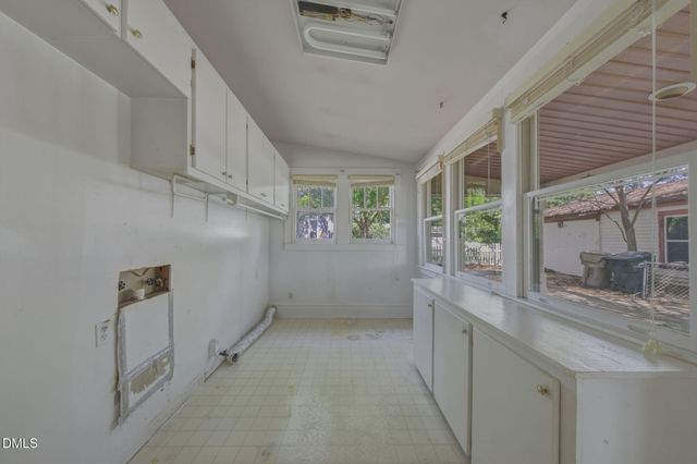 329 S Barbour Street, Clayton, NC 27520