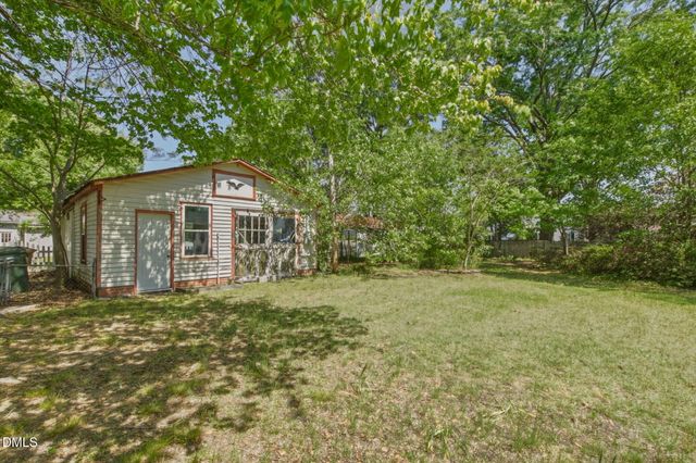 329 S Barbour Street, Clayton, NC 27520