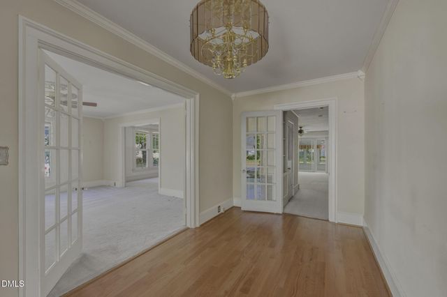 329 S Barbour Street, Clayton, NC 27520