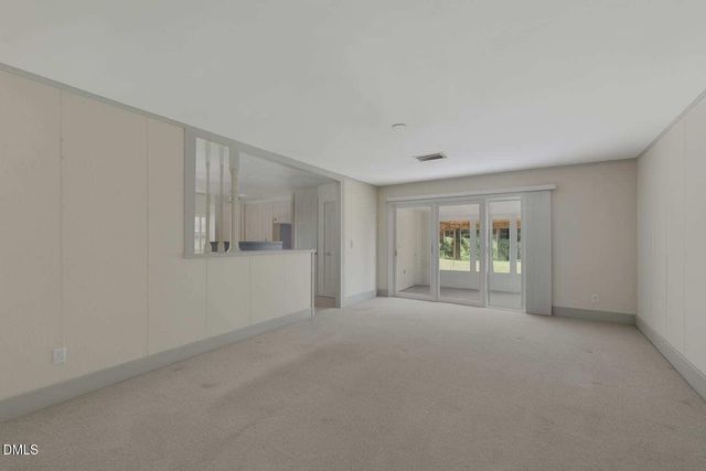 329 S Barbour Street, Clayton, NC 27520