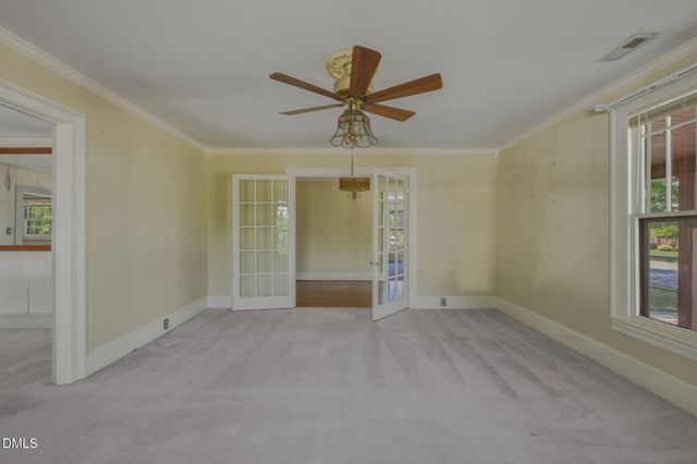 329 S Barbour Street, Clayton, NC 27520