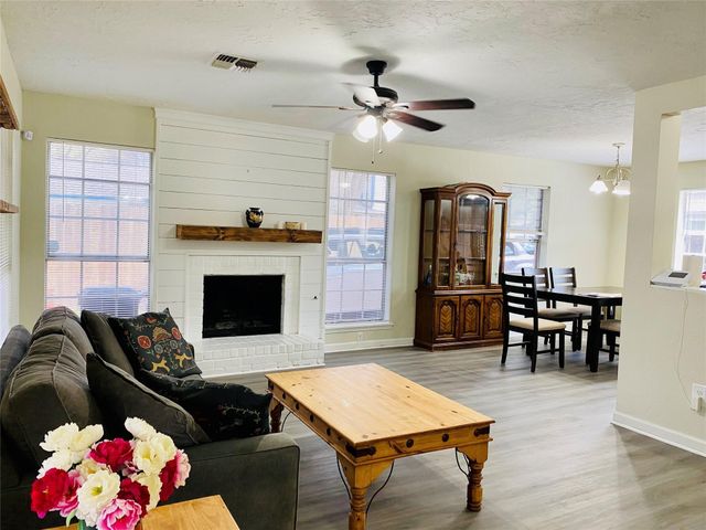 3211 Mourning Dove Drive, Spring, TX 77388