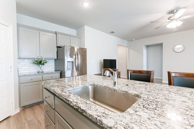 7205 25th Street, Lubbock, TX 79407