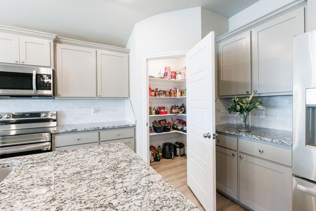 7205 25th Street, Lubbock, TX 79407