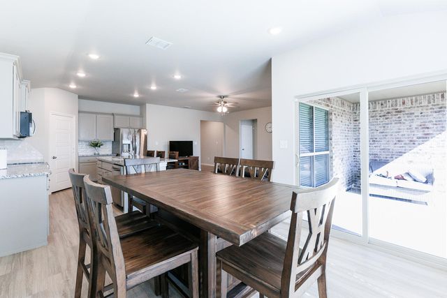 7205 25th Street, Lubbock, TX 79407