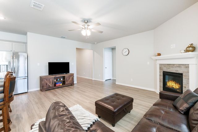 7205 25th Street, Lubbock, TX 79407