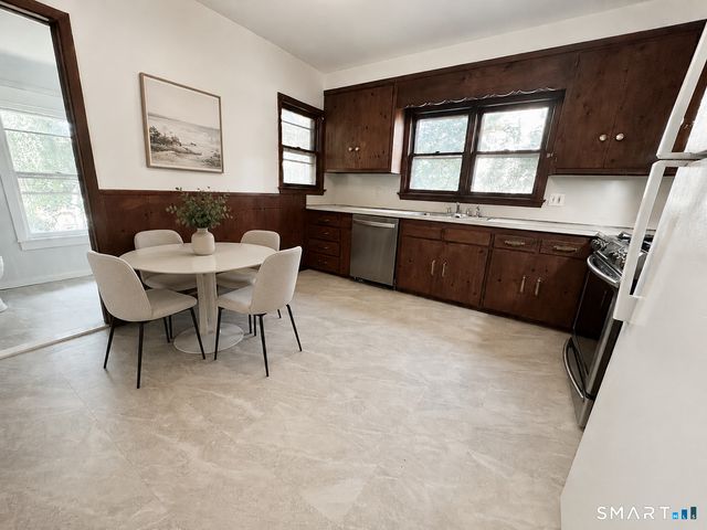 23 Quintard Avenue A, Norwalk, CT 06854