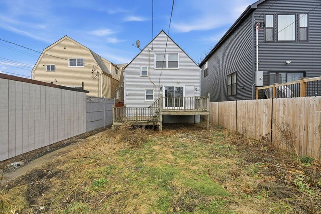 1217 N Harding Avenue, Chicago, IL 60651