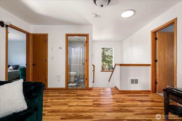 1035 W Starflower Road, Oak Harbor, WA 98277