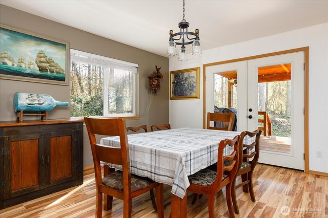 1035 W Starflower Road, Oak Harbor, WA 98277