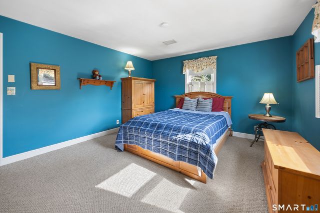 97 Glenview Drive, Newington, CT 06111