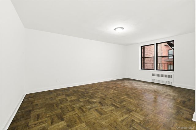 10-40 Neilson Street 1-A, Far Rockaway, NY 11691